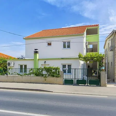 Apartamento Branka *